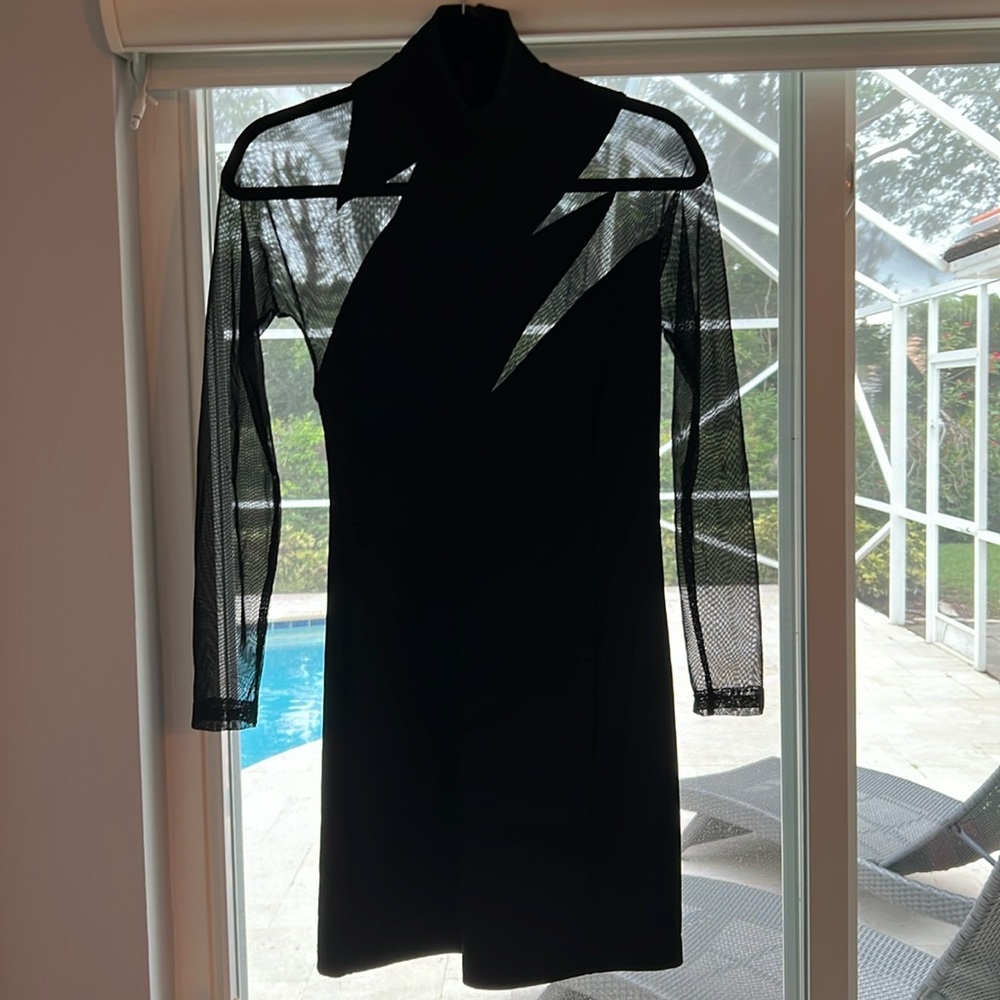 Black lightning dress